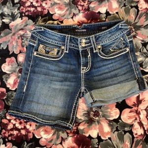 Vigoss Jean Shorts SIZE 27